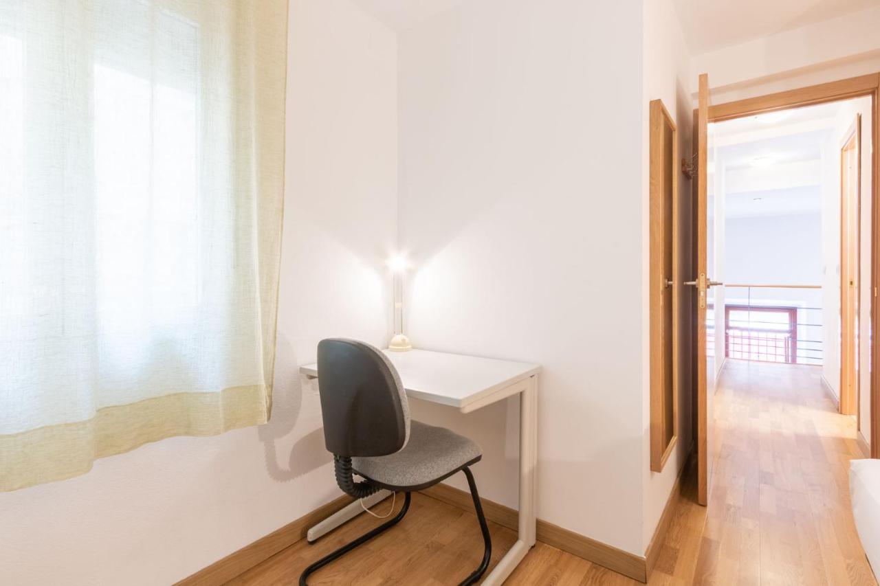 Goles Courtyard With Parking By Valcambre Apartman Sevilla Kültér fotó